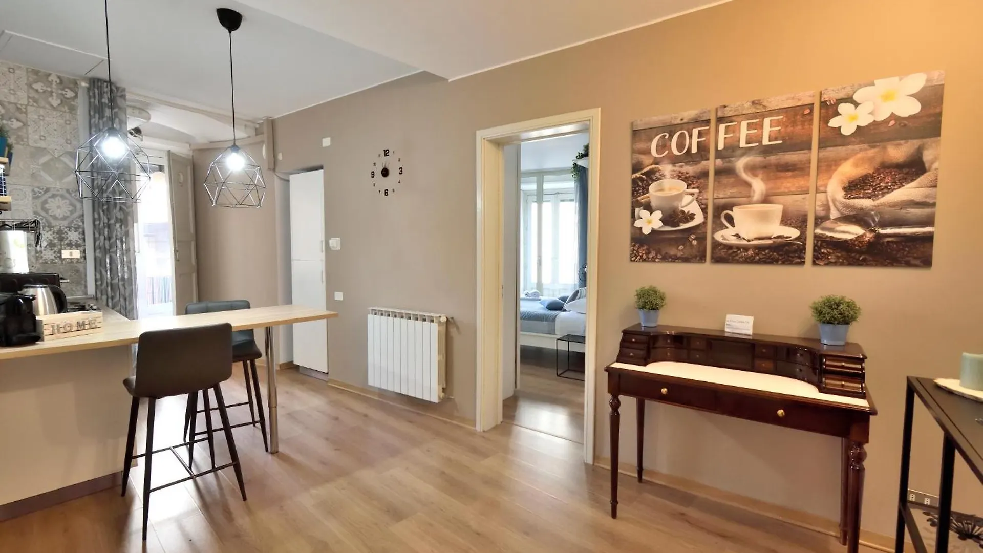 Appartement La Casa Di Carta In Piazza Stesicoro à Catane